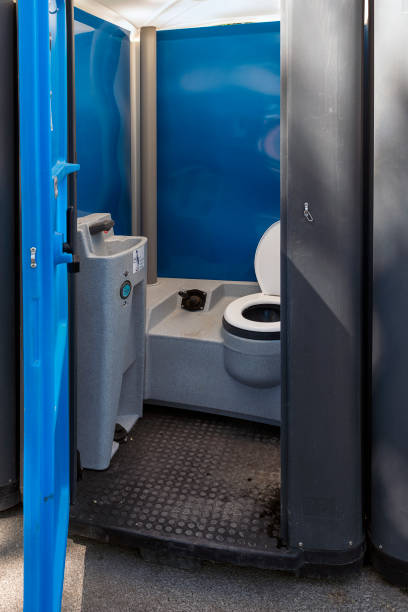 Portable bathroom rental in South Woodstock, CT